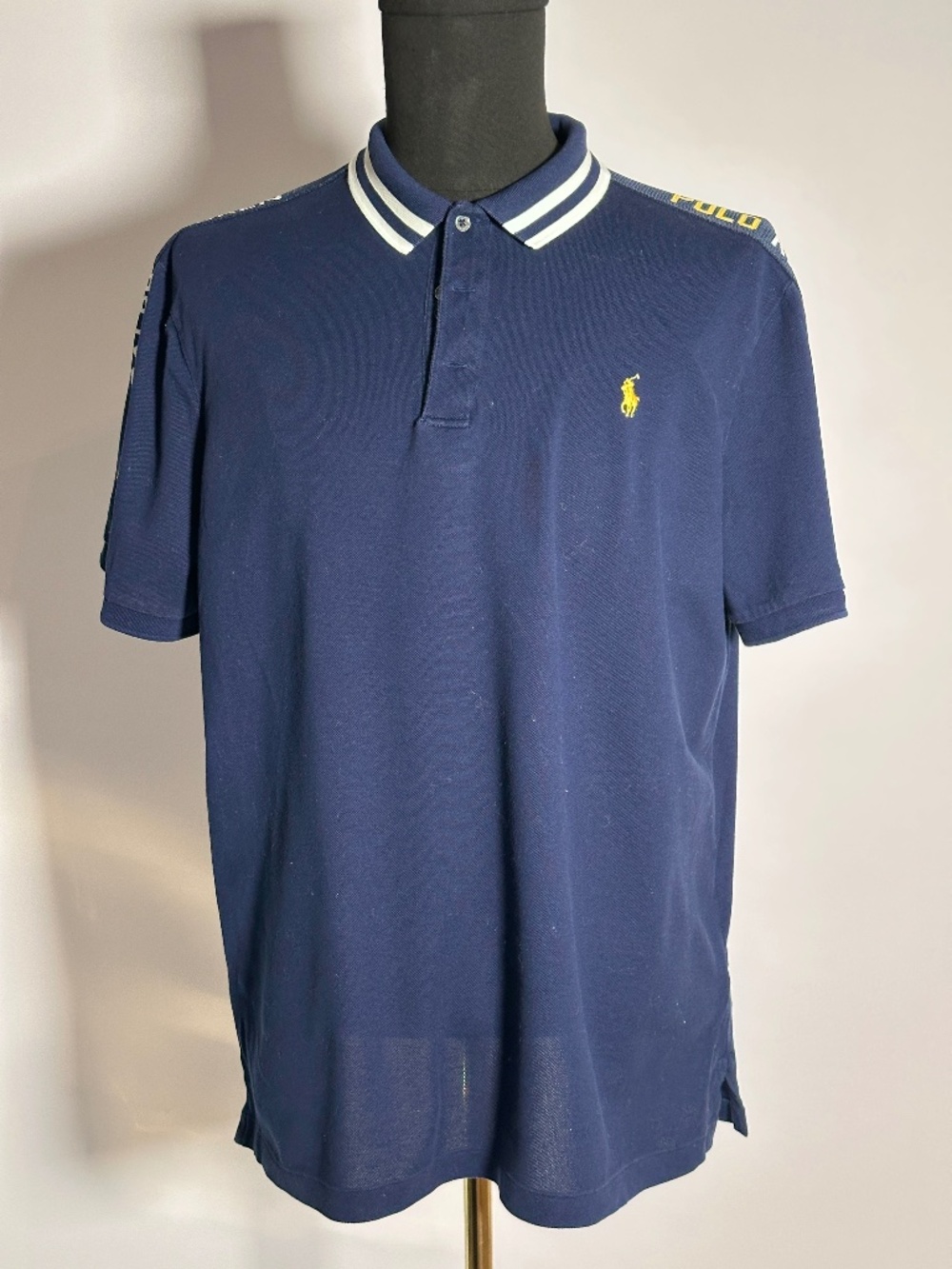 Ralph Lauren Polo Men’s Navy Blue and Yellow Short Sleeve Shirt Size Large